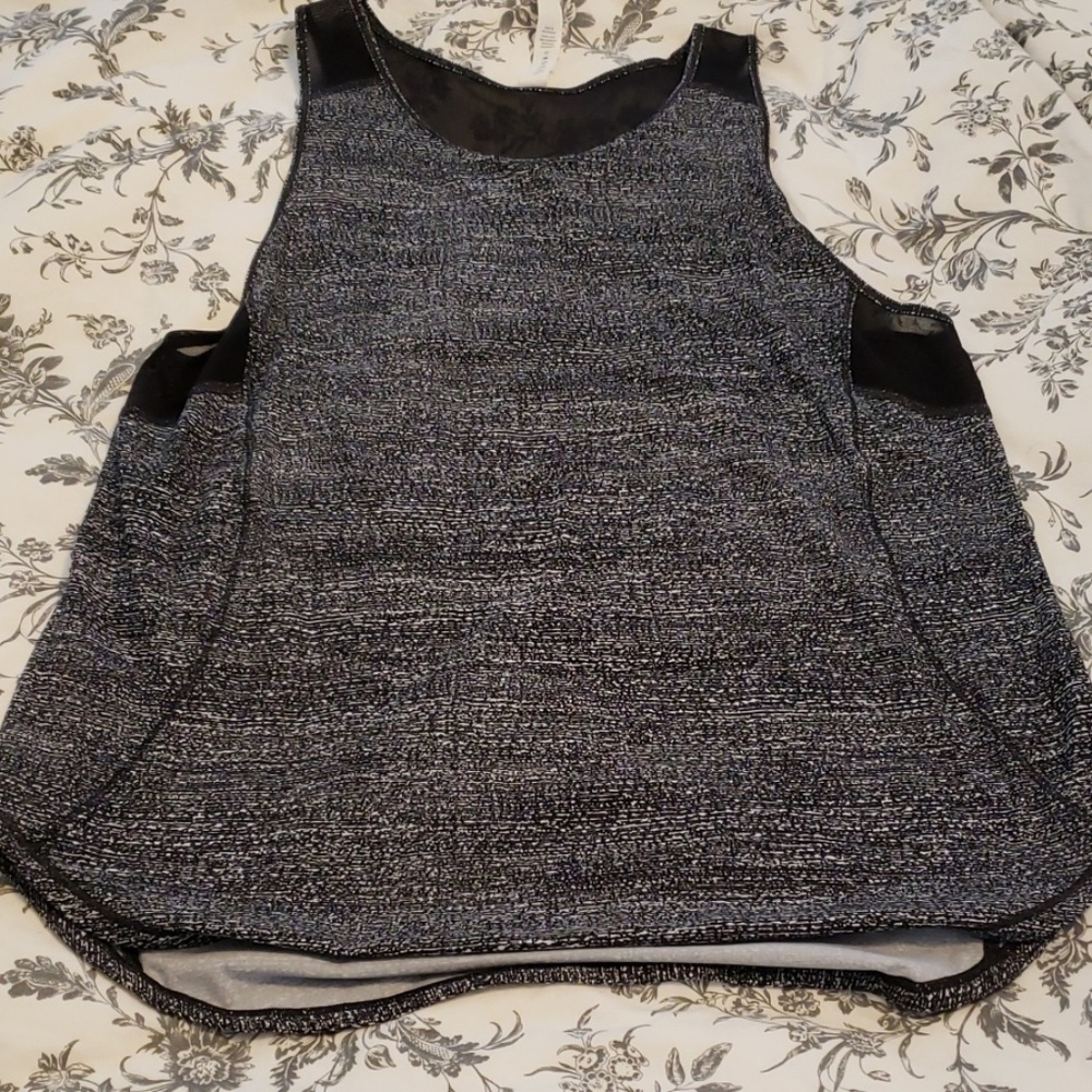 Lululemon sculpt tank